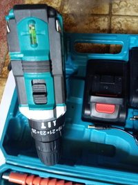 Аккумуляторная дрель 2 АКБ, кейс, набор