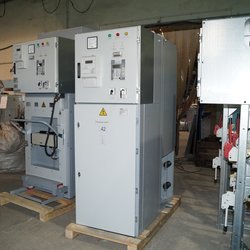 Ячейка КРУ серии К-104