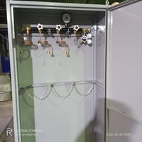 баллонные рампы в шкафном исполнении
